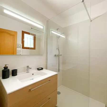 Family With Unique Sea View For 11people * Saint-Raphael (Var)