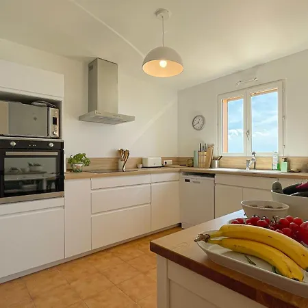 Sea-view For 11 Guests With A Heated Infinity Pool Saint-Raphaël