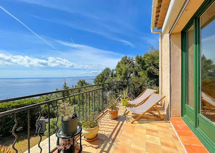 Villa Sea-view For 11 Guests With A Heated Infinity Pool *