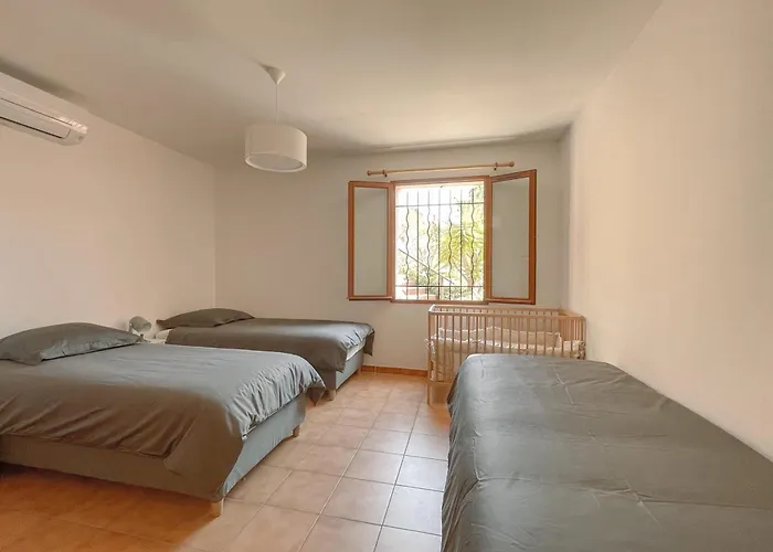 Sea-view For 11 Guests With A Heated Infinity Pool Saint-Raphaël